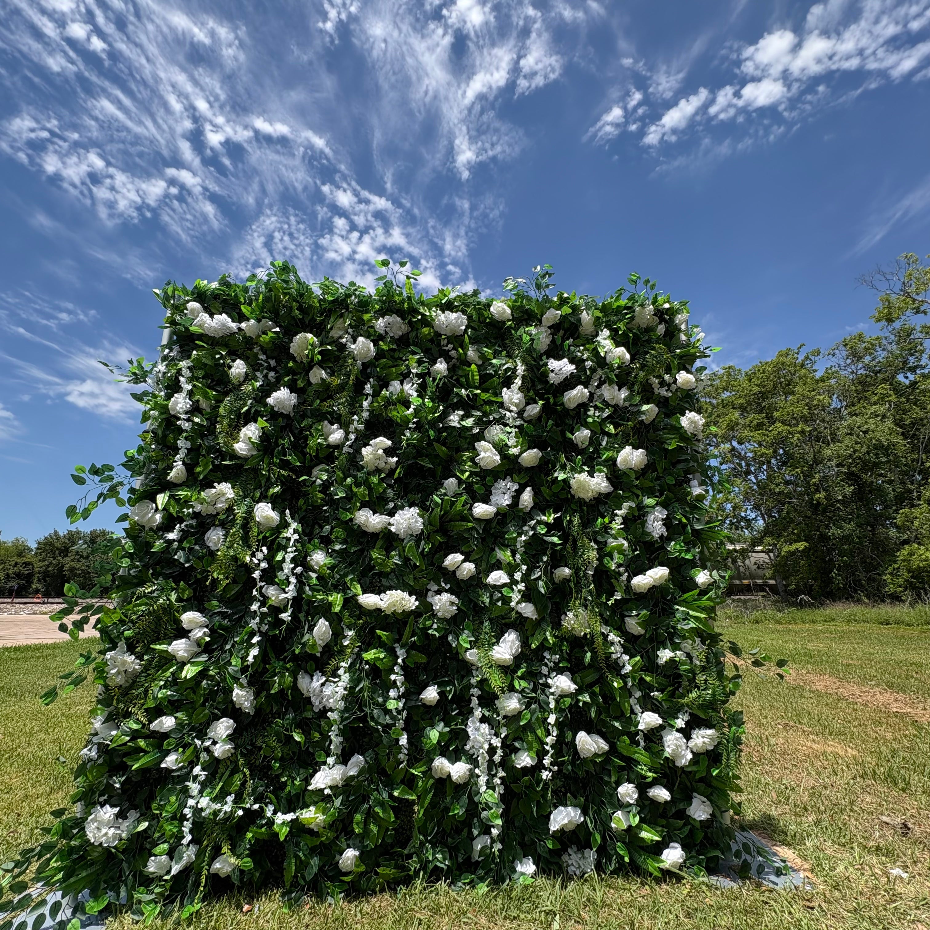 Forest Style & Trailing Tassels Floral Wall