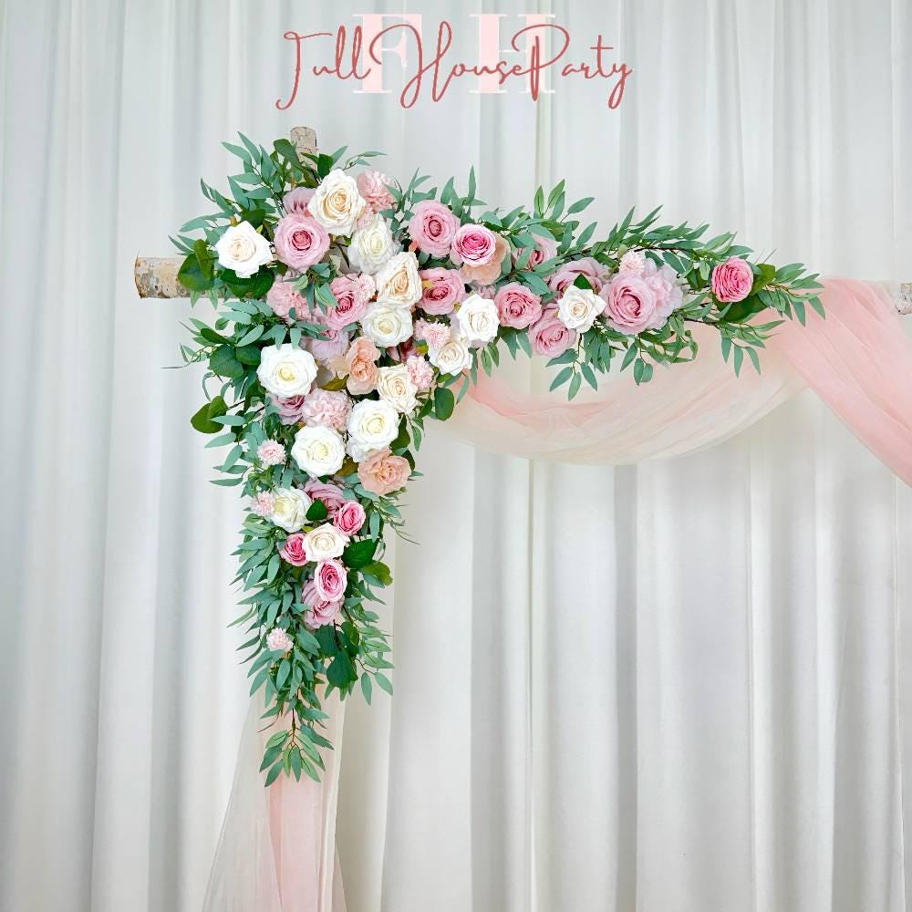 ??et this realistic silk flower arch be the centerpiece of your wedding celebration ??. The timeless color palette and graceful design bring sophistication and charm to your special day