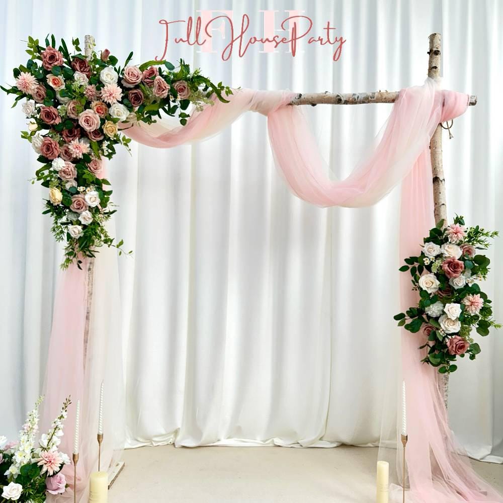 ??et this realistic silk flower arch be the centerpiece of your wedding celebration ??. The timeless color palette and graceful design bring sophistication and charm to your special day