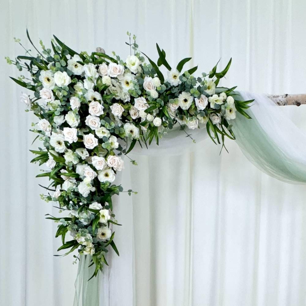 ??levate your wedding decor with this high-quality artificial flower arch ??. Whether used for a ceremony arch or reception decor