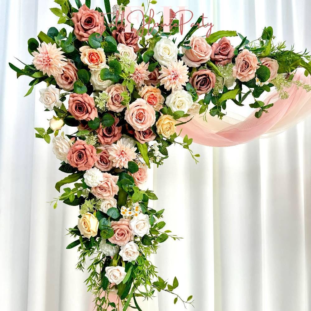 ??et this realistic silk flower arch be the centerpiece of your wedding celebration ??. The timeless color palette and graceful design bring sophistication and charm to your special day